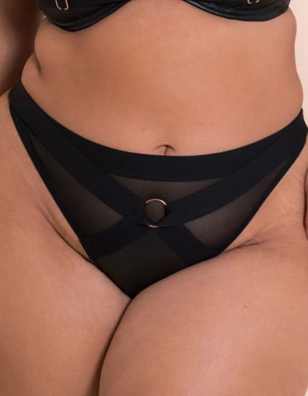 Трусы Scantilly Harnessed Thong Brief (Black)